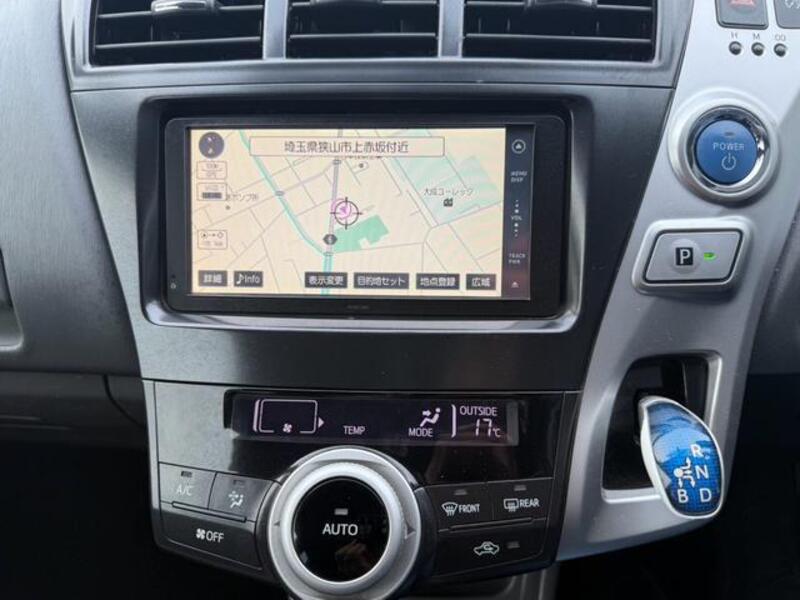 PRIUS ALPHA