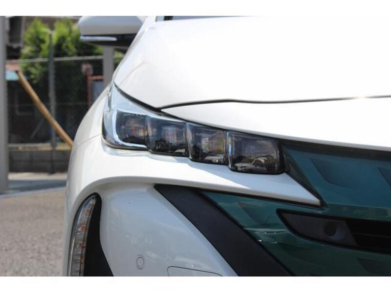 PRIUS PHV