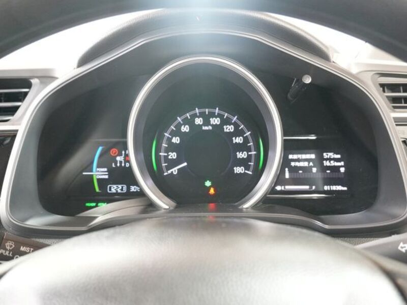 FIT HYBRID