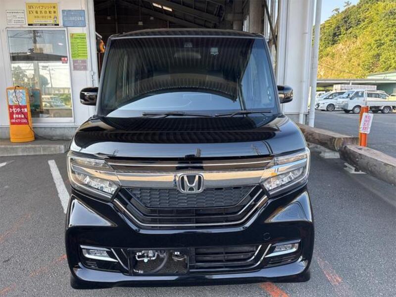 N BOX CUSTOM