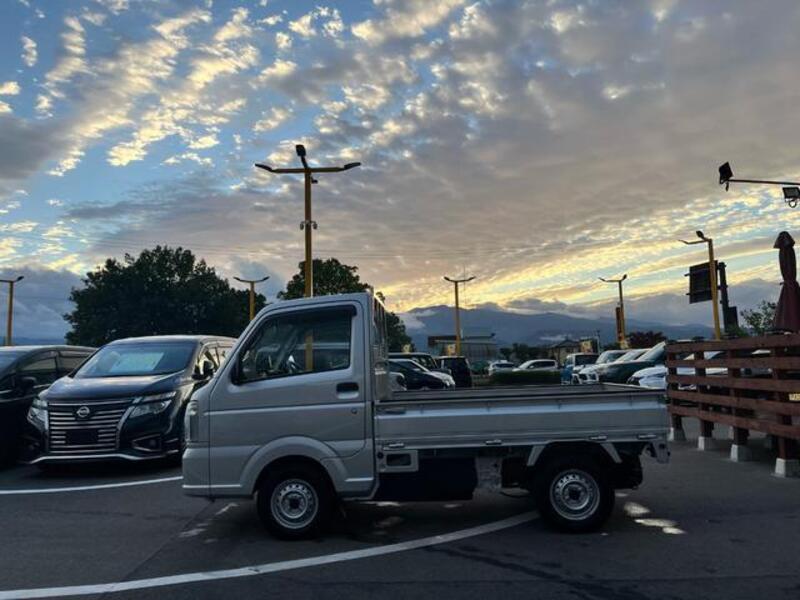 CARRY TRUCK