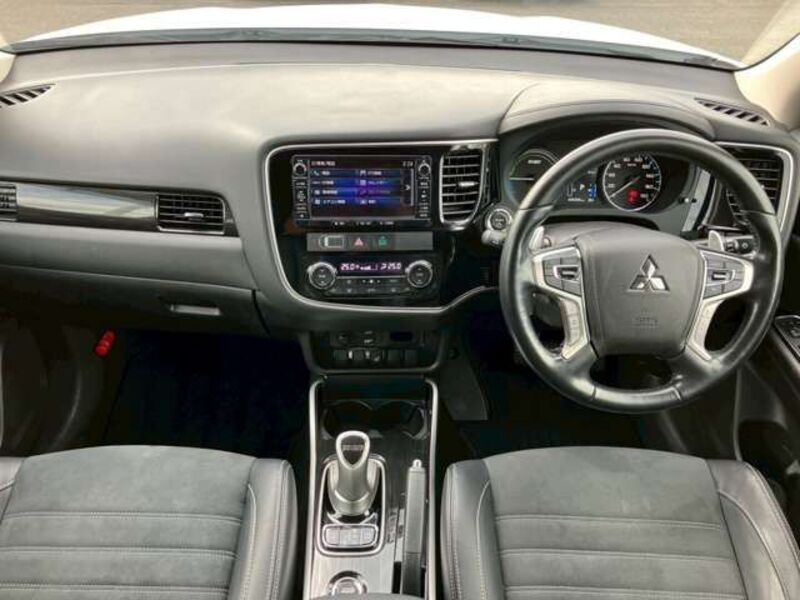 OUTLANDER PHEV