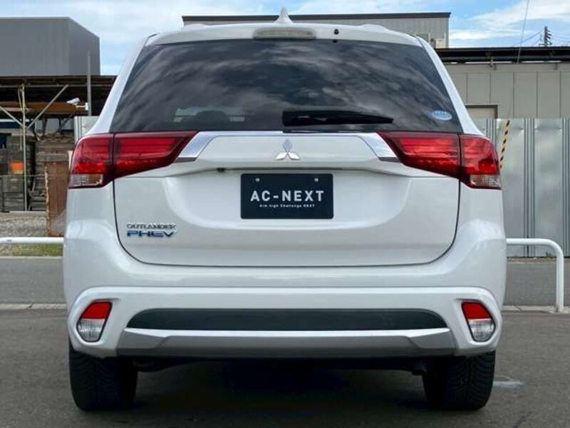 OUTLANDER PHEV