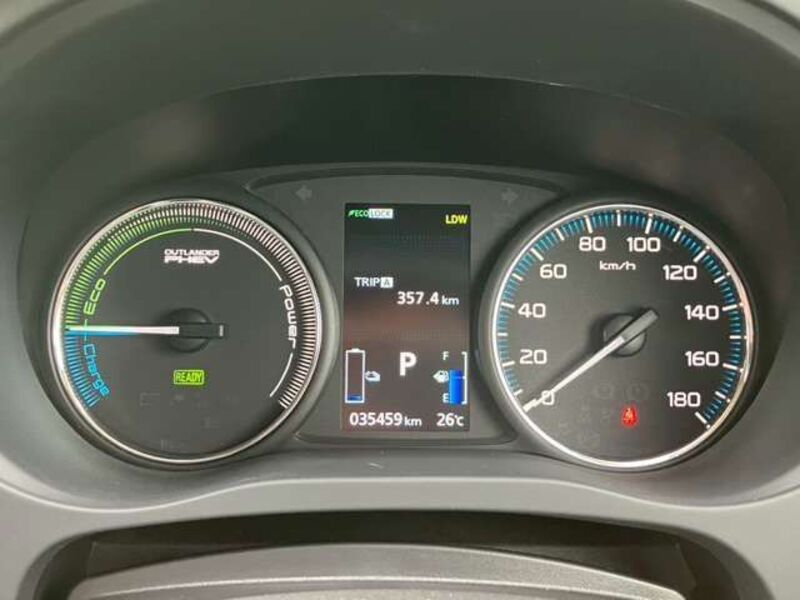 OUTLANDER PHEV