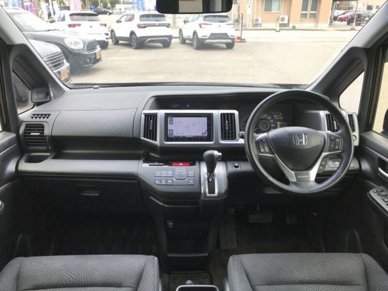 STEPWAGON SPADA
