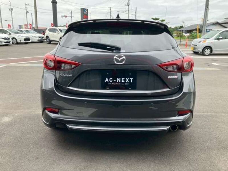 AXELA SPORTS