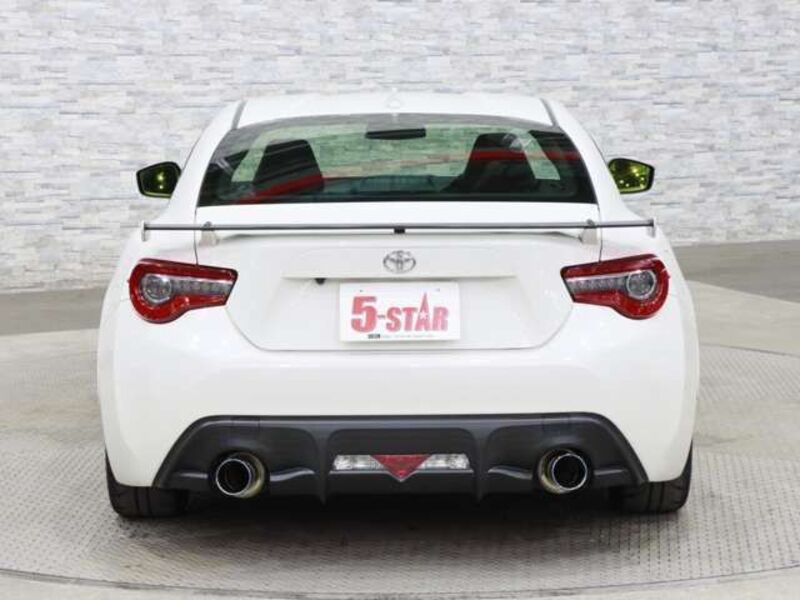 86