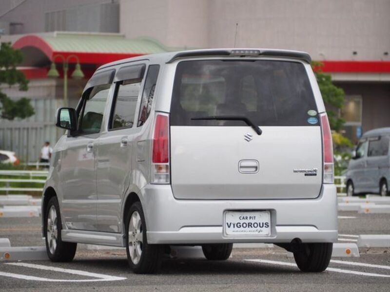 WAGON R