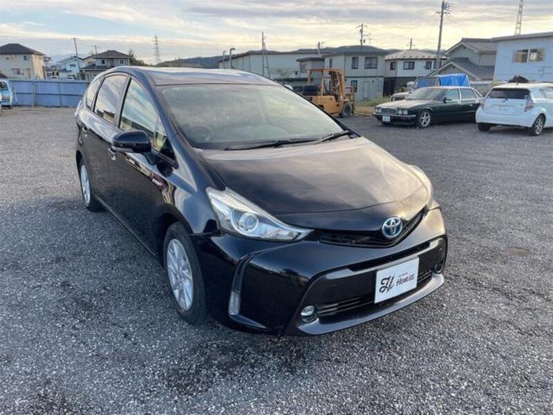PRIUS ALPHA