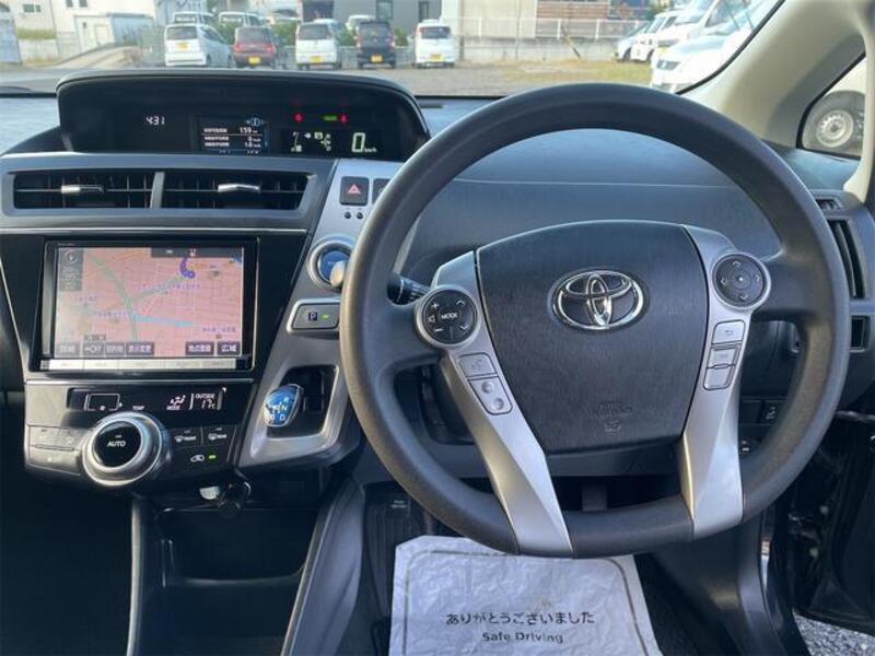 PRIUS ALPHA