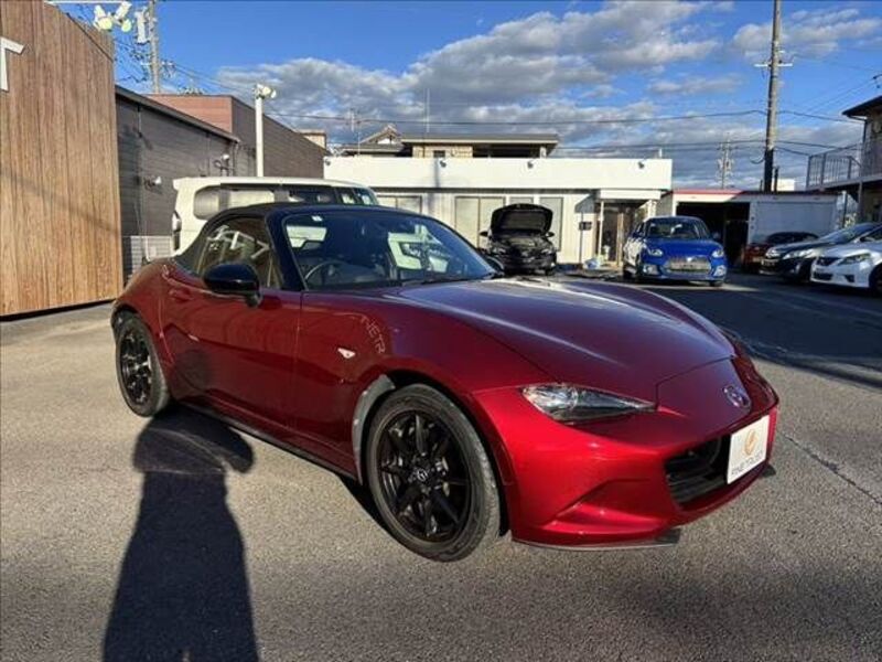 ROADSTER