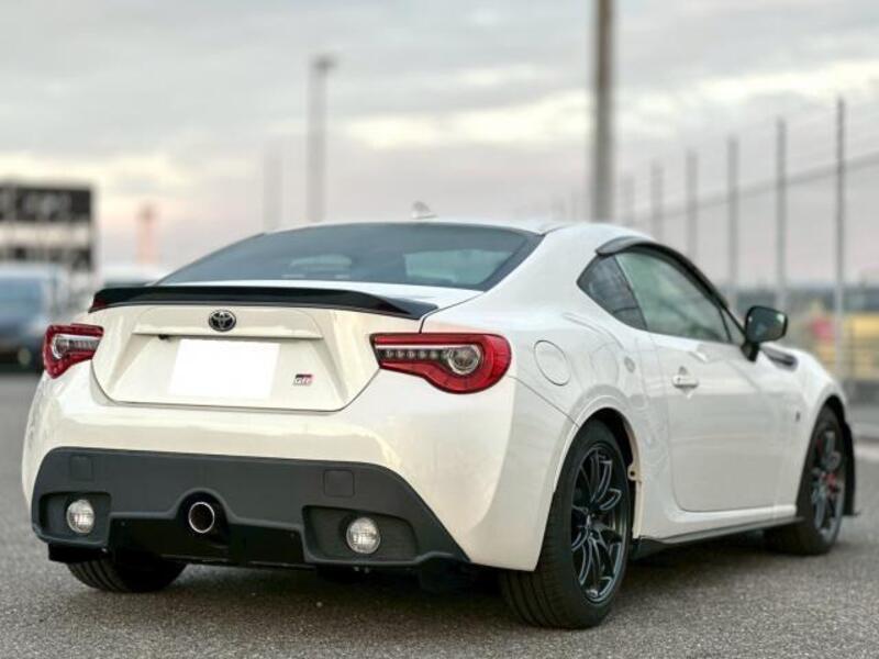 86