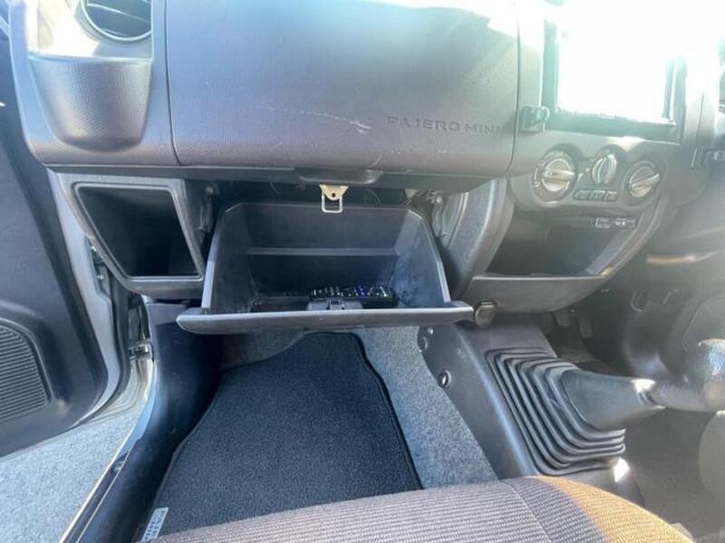 PAJERO MINI