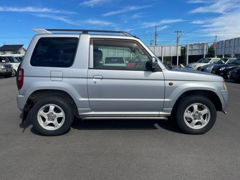 PAJERO MINI