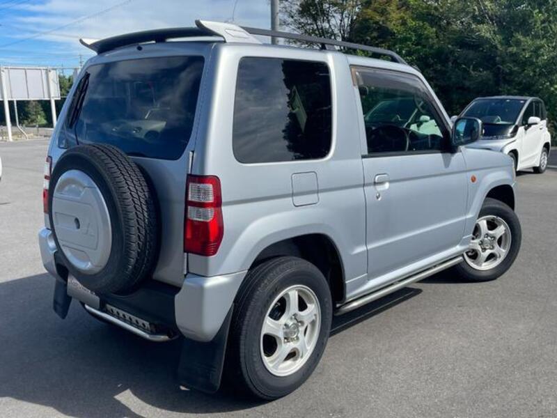 PAJERO MINI