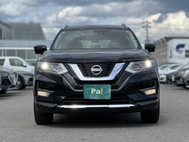 X-TRAIL