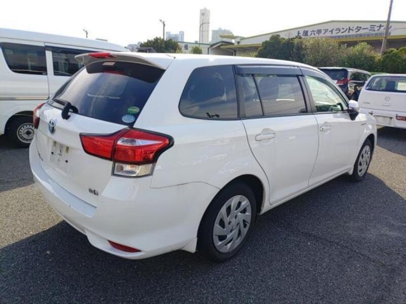 COROLLA FIELDER