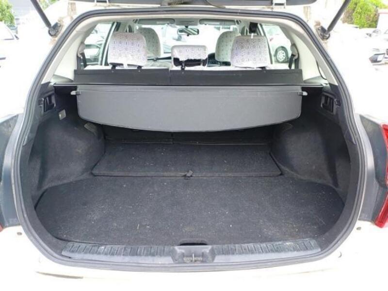 COROLLA FIELDER