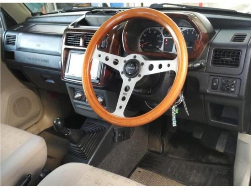 PAJERO MINI