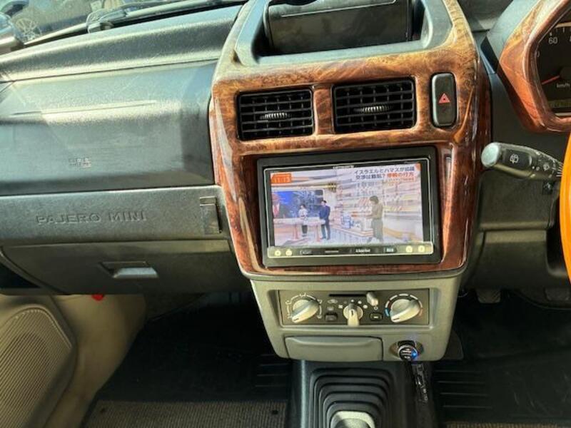PAJERO MINI