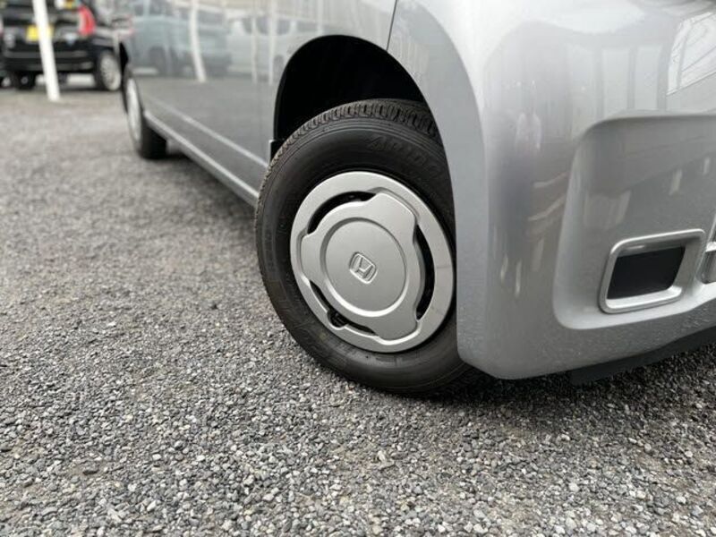 N-VAN