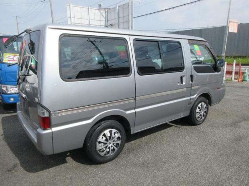 BONGO VAN