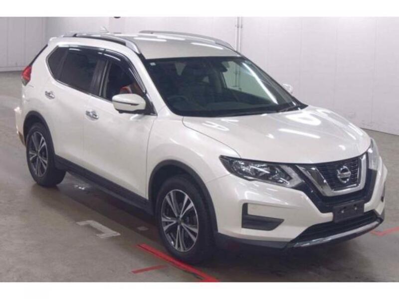 X-TRAIL-0