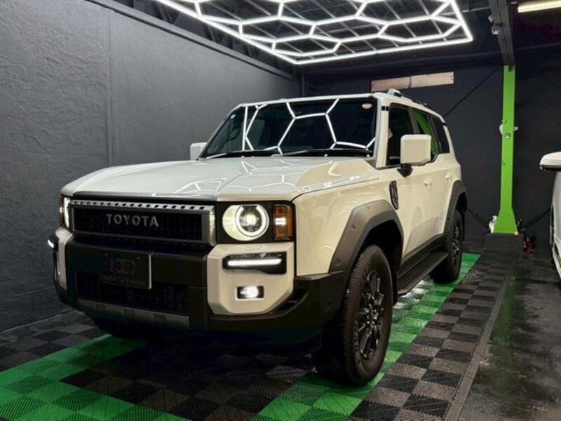 LAND CRUISER 250