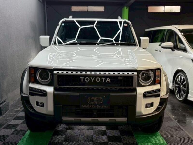 LAND CRUISER 250
