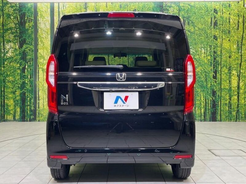 N BOX