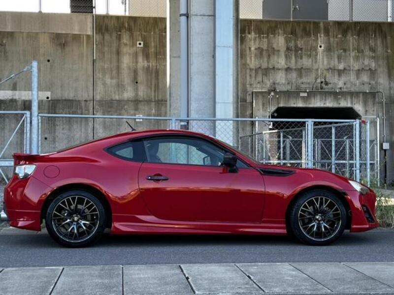 86
