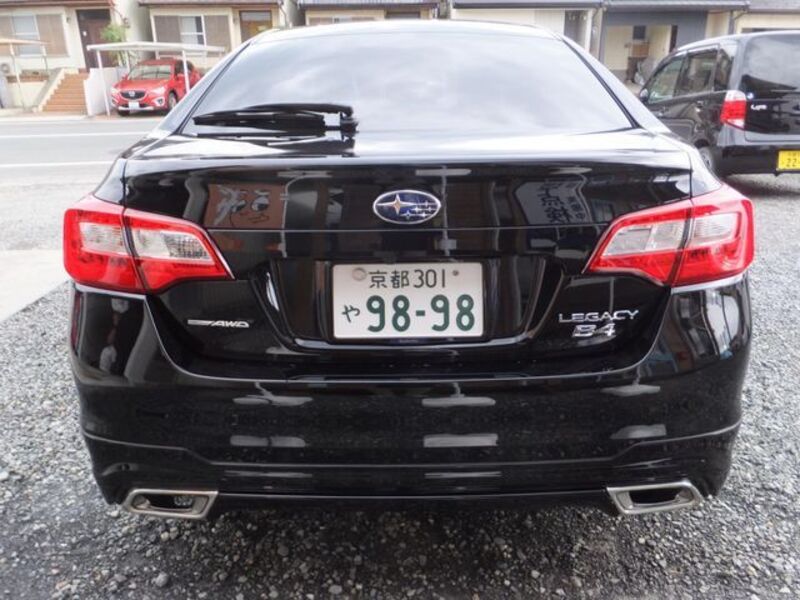 LEGACY B4