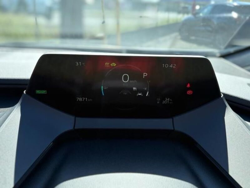 PRIUS PHV
