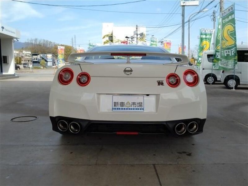 GT-R
