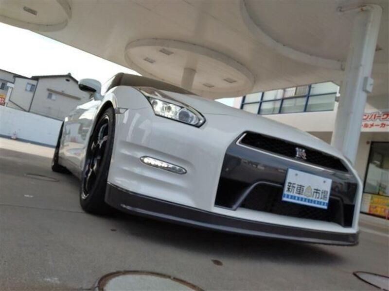 GT-R