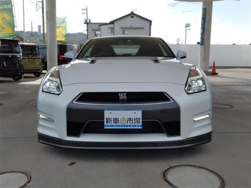 GT-R