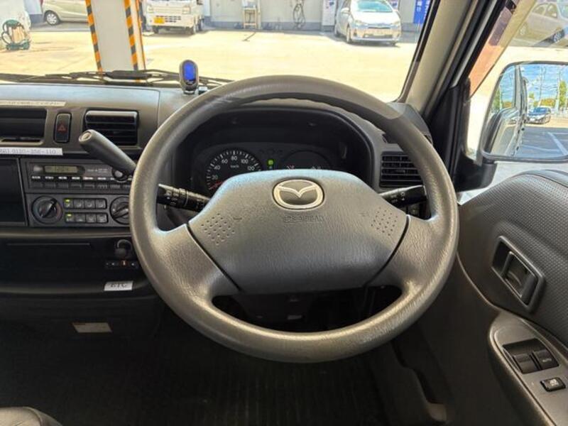 BONGO VAN