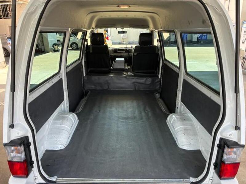 BONGO VAN