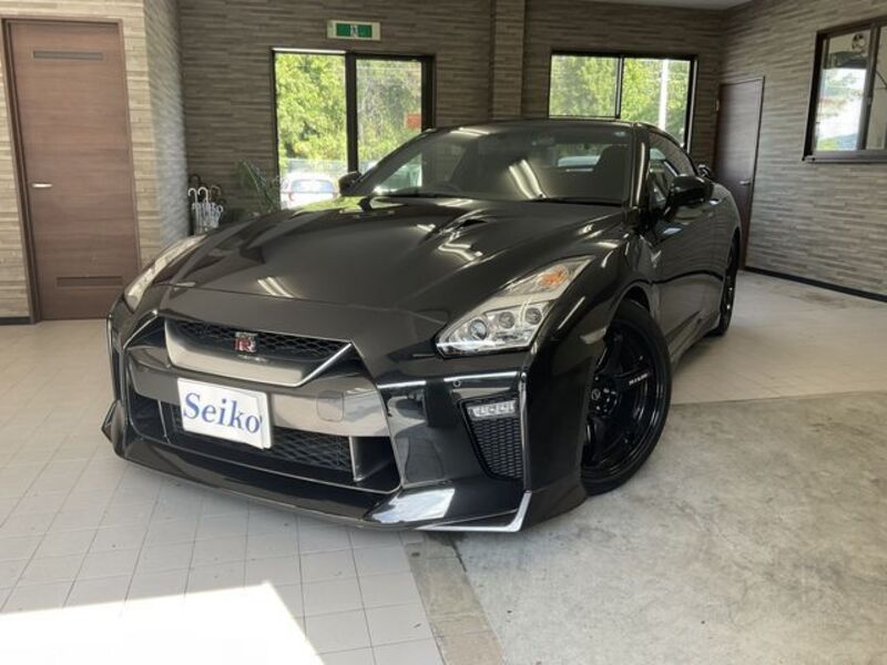 GT-R-0