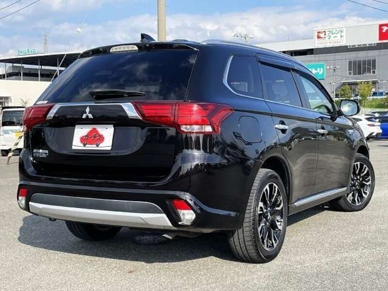 OUTLANDER PHEV