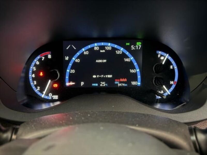 YARIS CROSS
