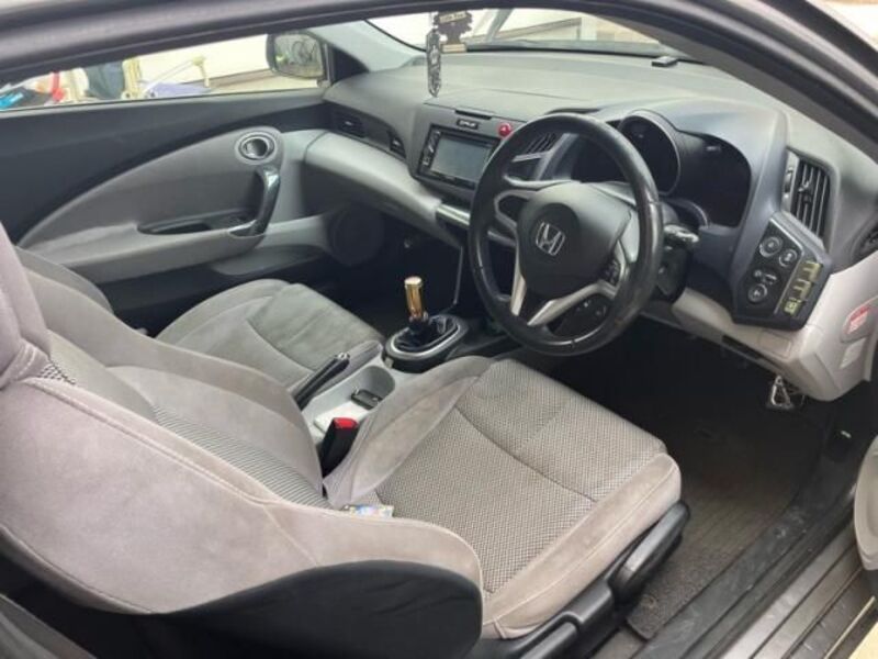 CR-Z