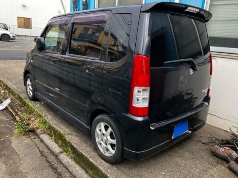WAGON R