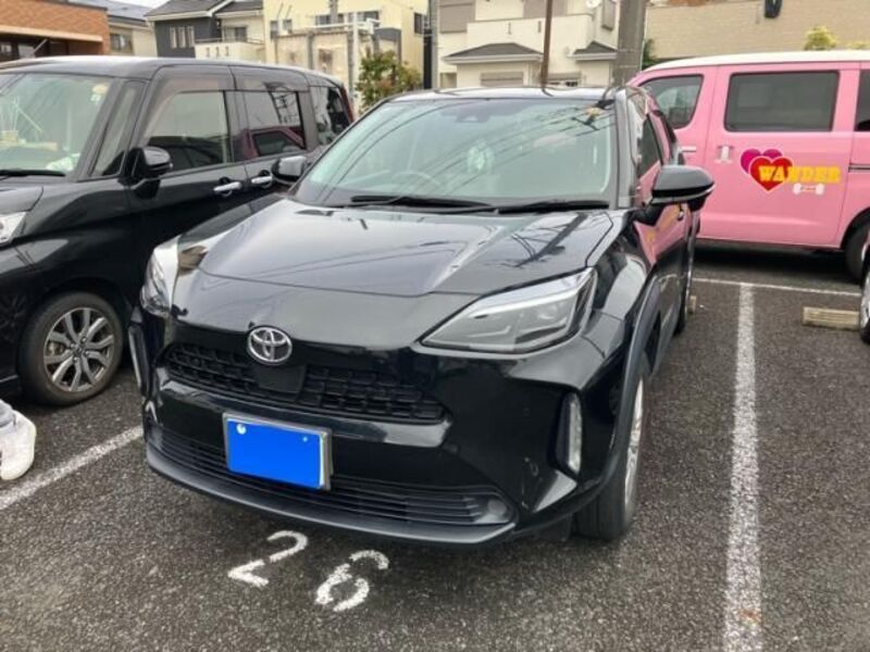 YARIS CROSS