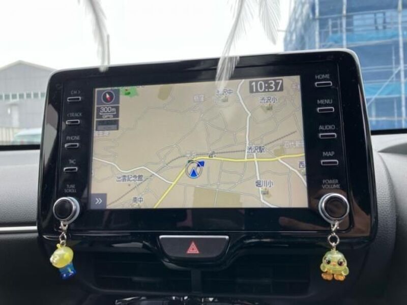 YARIS CROSS