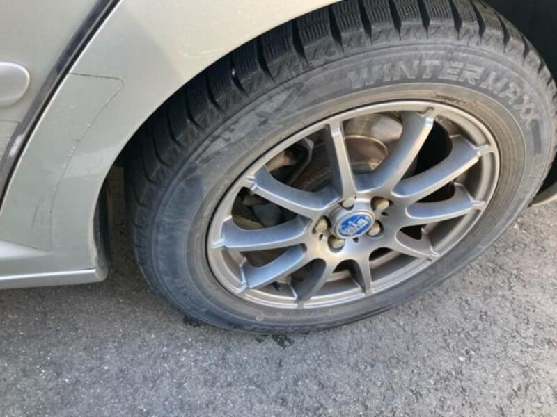 AVENSIS