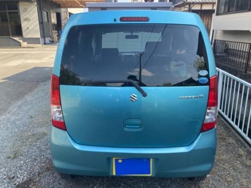 WAGON R