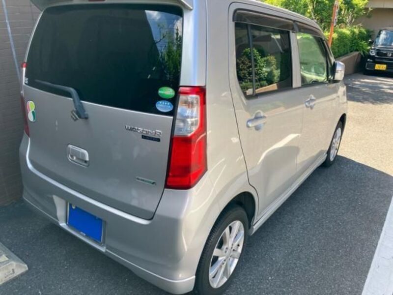 WAGON R