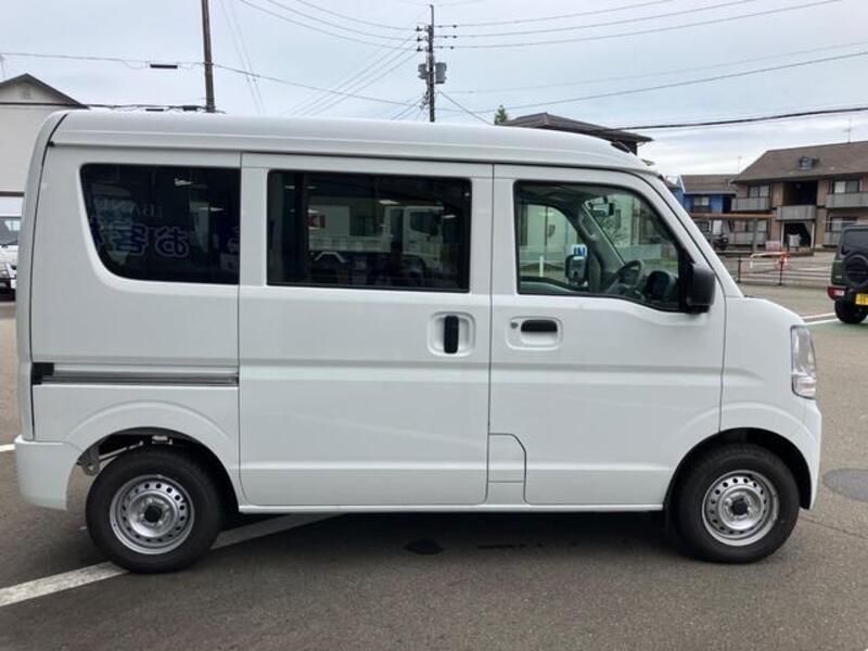 MINICAB VAN