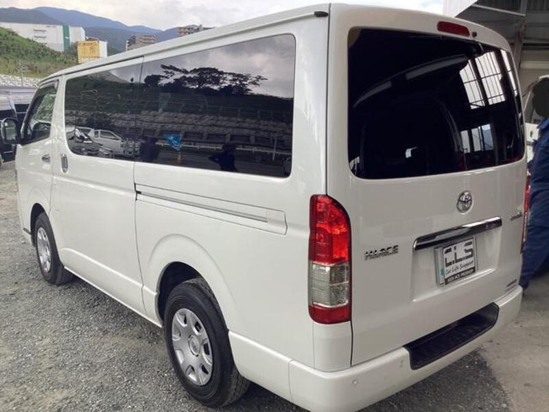 HIACE VAN